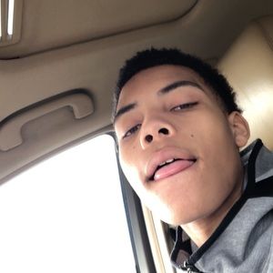 Meet your Posher, Taj